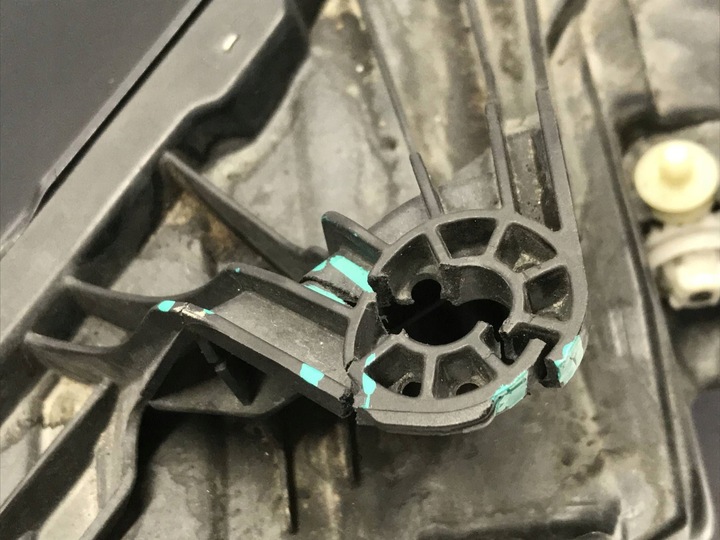 фото №15, Volvo v60 2013 перед сторона ліва лампа передня 32273021