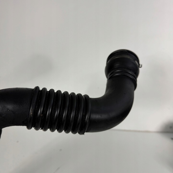фото №6, Трубка  повітря łączący інтеркулер opel astra j iv 1,7 cdti oem номер 13265281