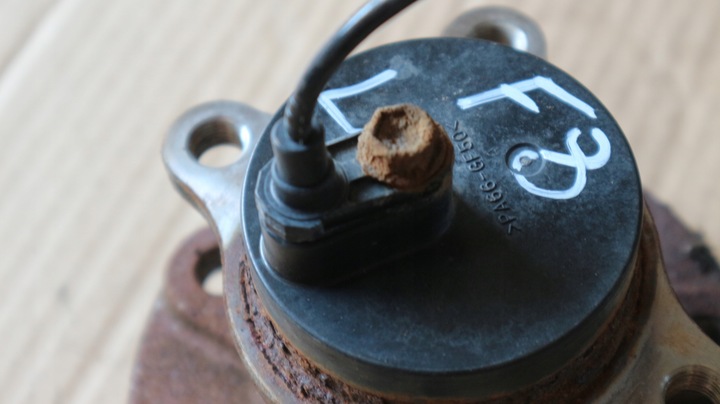 фото №8, Suzuki vitara iii 1.6 b ступицы задние 2017 год