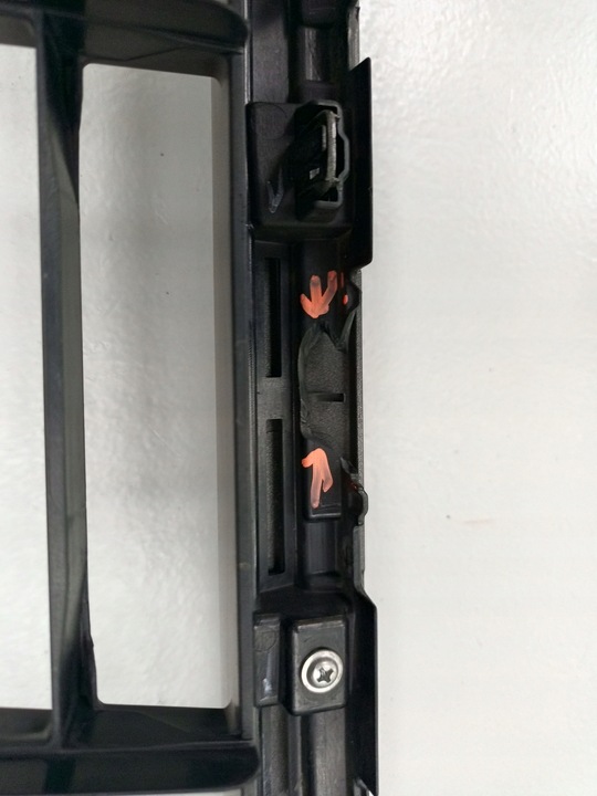 фото №12, Toyota hilux viii рестайлинг 2017- решётка радиатора решётка радиатор перед 53100-0kj80 =