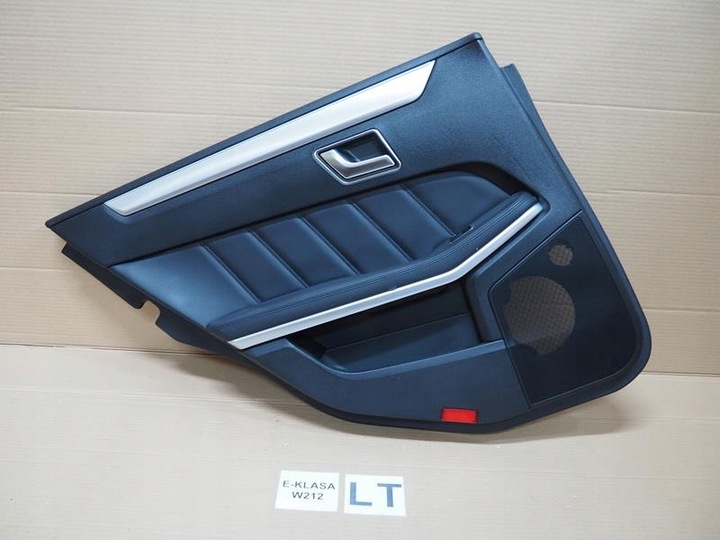 фото №1, Обивка дверь левых задних mercedes w212 универсал