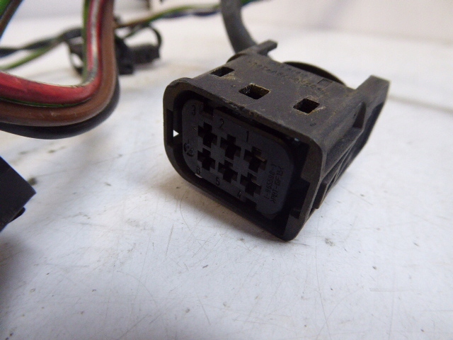 фото №4, C класс w202 93-01 жгут установка разъём штекер дверь перед левая