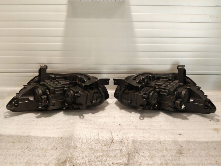 фото №16, Renault scenic iv лінза zw комплект лампа перед 260606727r
