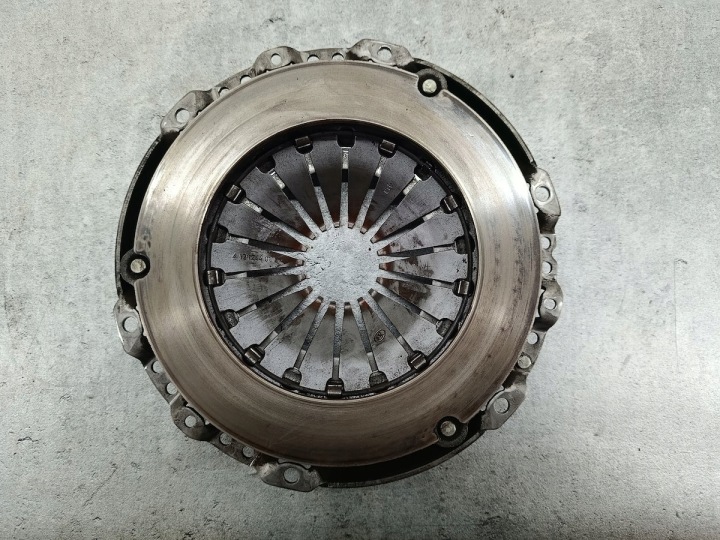 фото №8, Зчеплення комплектні suzuki sx 4 i 323073510 9639780480 luk 1.6 ddis
