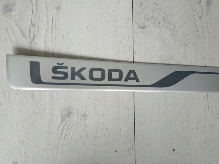 фото №2, Octavia iii 5e планка порогова права накладка