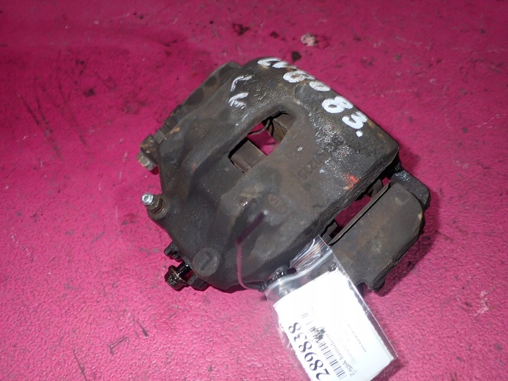 фото №1, Hyundai i20 ii 2 1,2 суппорт тормозной перед левый