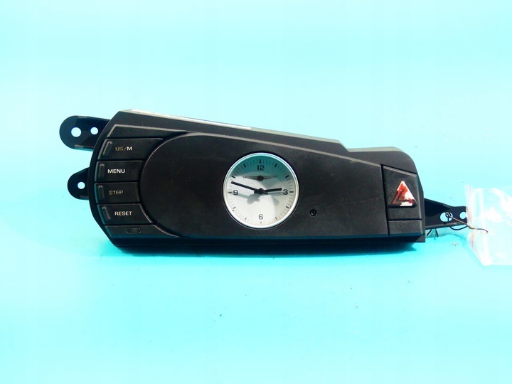 фото №1, Часы chrysler pacifica 02-06