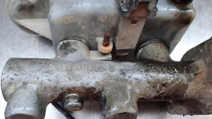 фото №5, Головний гальмівний циліндр hyundai getz 1.5d 05r bm1110668