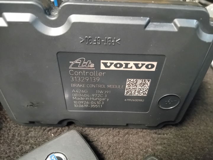 фото №12, Volvo v70 iii s80 ii 2.0 d3 комплект стартовый автомат компьютер европа kpl.