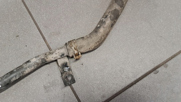 фото №4, Шланг води audi a6 c5 2.4 aga