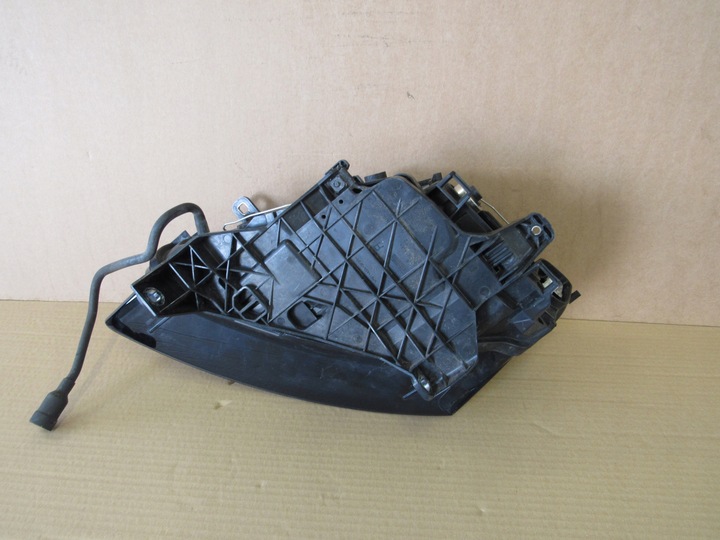 фото №11, Audi q5 8r0 рестайлінг 2012-2016 лампа права перед bi-xenon