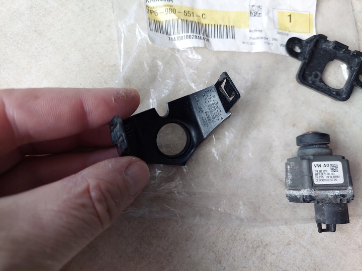 фото №7, Камера перед - тримач - audi a6 c7 - allroad - 11-14