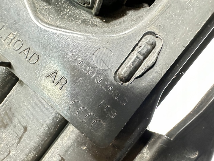 фото №6, A6 c8 allroad решётка бампера правая pdc датчик 4k0807682e 4k0919268c