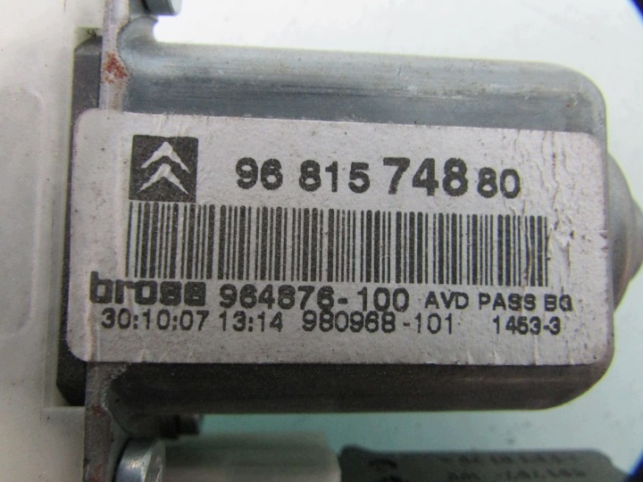 фото №9, Citroen c4 i 09r склопідйомник правий перед передній двигунчик 9681574880