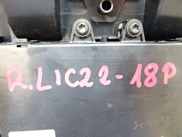 фото №11, Citroen ds7 лампа освітлення кабіни стеля 98224888zd