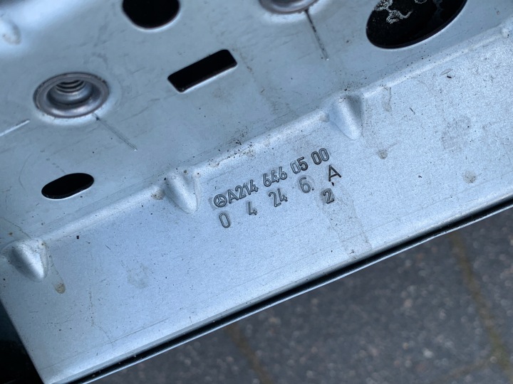 фото №12, Mercedes pas зад балка панель задня e klasa 214 w214 a2146106802