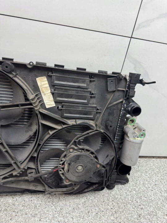 фото №10, Комплект радіатор вентилятор volvo xc60 2008-2013 2.0 d 31293777 механічна коробка передач