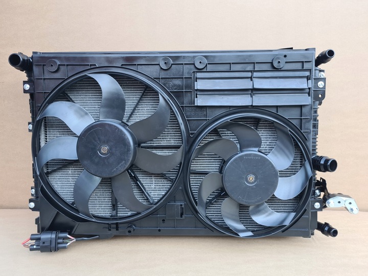 фото №1, Комплект радіатор vw jetta 1.4tsi 2.0tdi 2010-