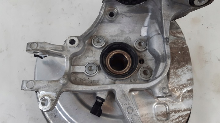 фото №7, Volvo xc90 ii ступица поворотный кулак левая зад 31658319