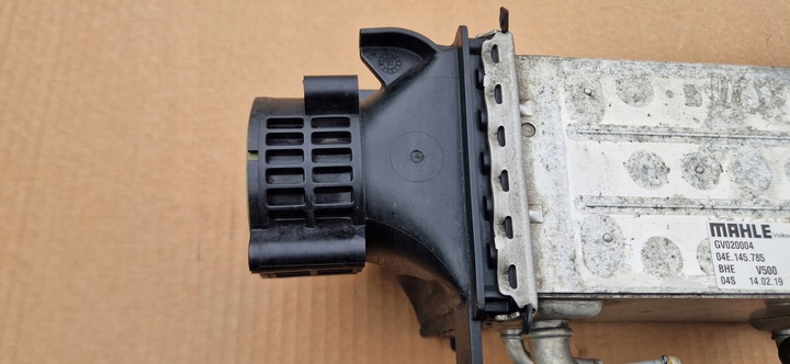 фото №3, Радіаторів інтеркулер 04e145785 vw skoda ідеал