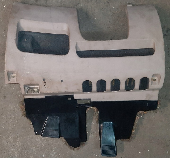 фото №1, Audi a6 c5 захист бардачок pod керма