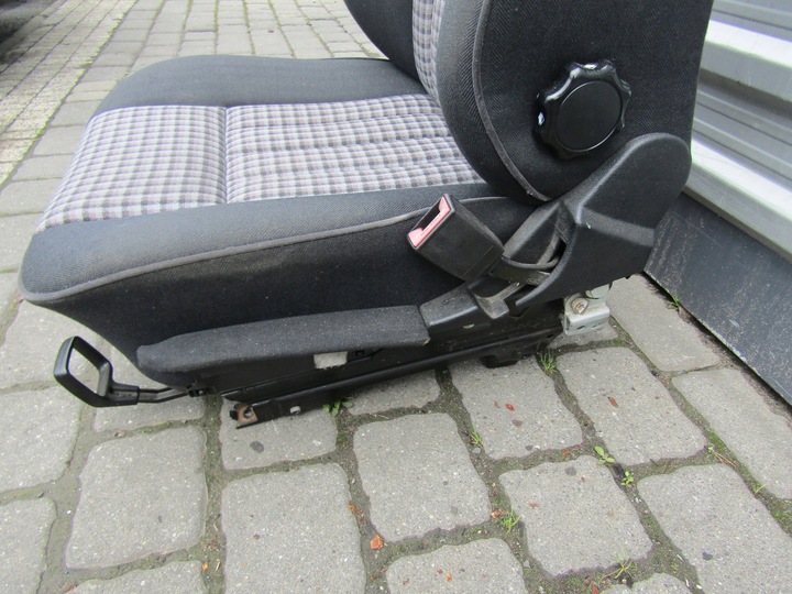 фото №12, 7 mercedes w124 сиденье правые пассажира e класс 93-96