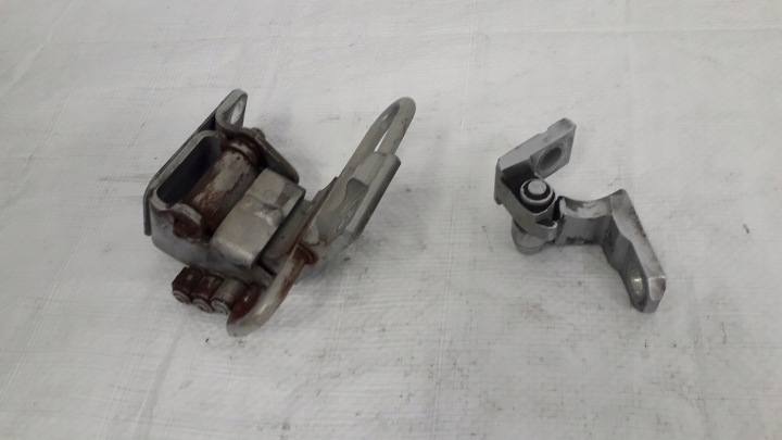 фото №9, Vw polo 9n 9n3 петля дверь зад цвет la7w lc9z версия 5 дверь