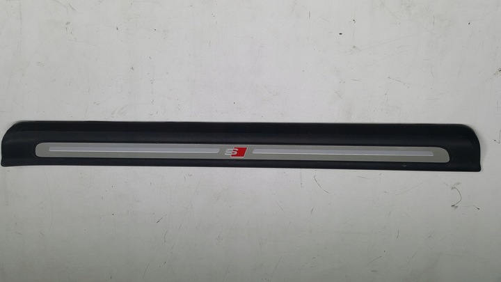 фото №1, Audi tt 8s0853491d планка порогова лівий перед