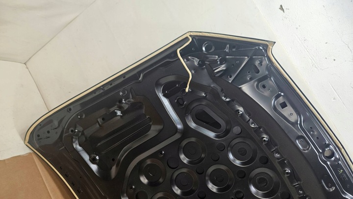 фото №11, Капот крышка двигателя mercedes w205 a205 c63 вид стиль заменитель новая