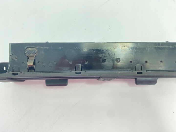 фото №14, Середня решітка повітропровід w панель приладів mercedes w124 sedan купе універсал cabrio