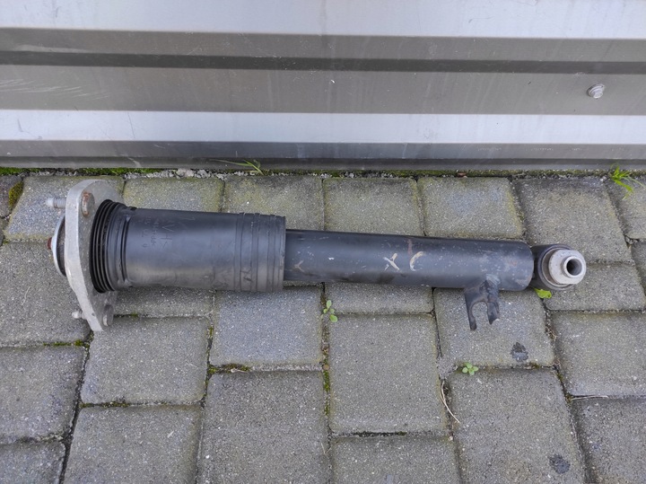 фото №1, Амортизатор зад задний левый bmw x5 e70 x6 e71 6788779-01