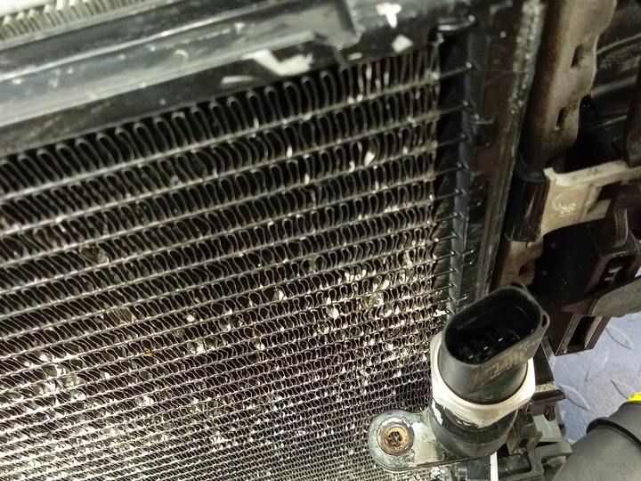 фото №7, Audi a4 b8 2.0 tfsi комплект радіатор води кондиціонера інтеркулер