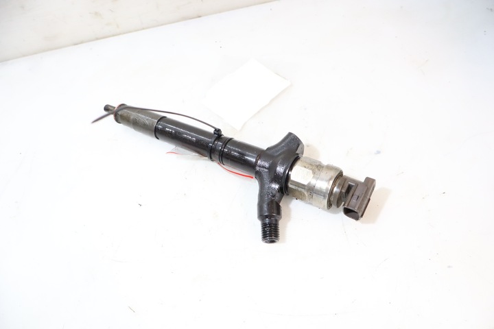 фото №2, Форсунка інжектор toyota corolla verso ii 2.2d4d