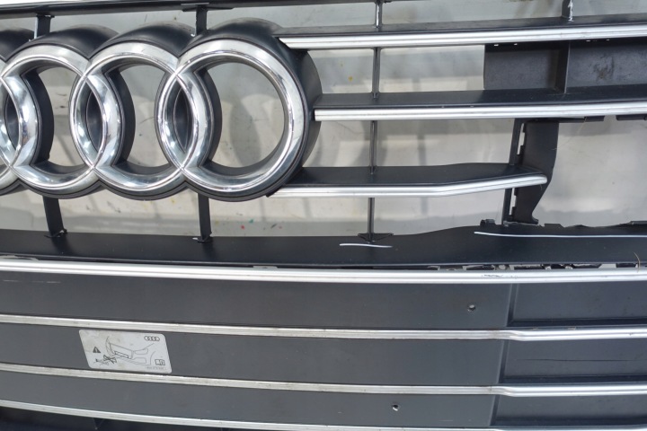 фото №9, Audi a6 c8 s-line решётка радиатора решётка бампер перед 4k0853651c