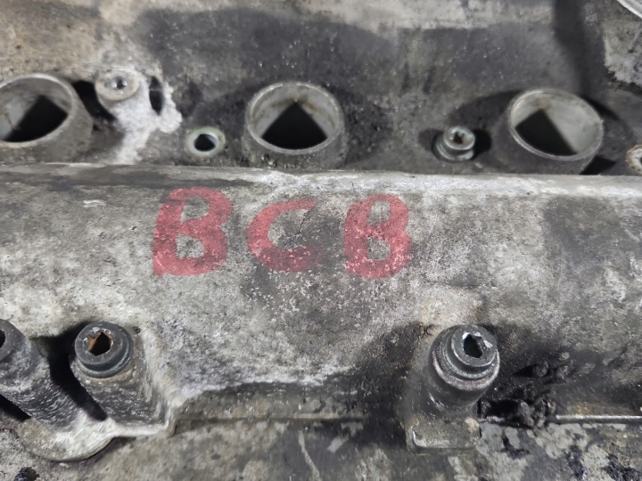 фото №16, Головка seat leon i 036103373am bcb 1.6 16v 105km