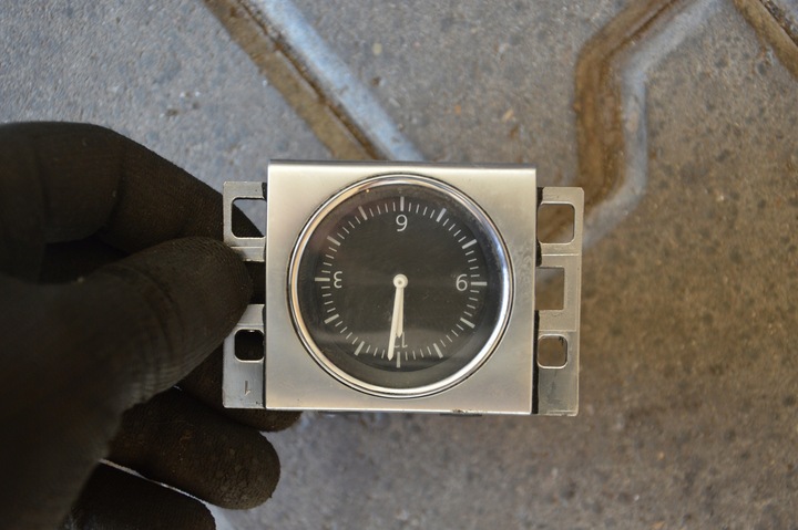 фото №1, Passat b7 sedan годинник 3aa919204a