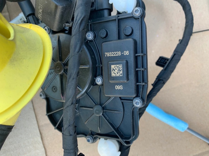 фото №9, Замок замки дверь soft close натяжители жгут bmw ix i20 комплект 7932225