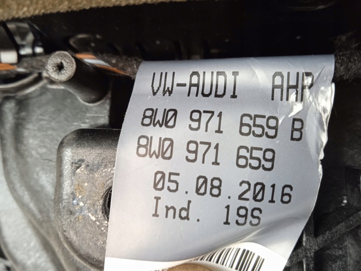 фото №12, Audi a5 17 решётка воздуховод usa 8w1820902
