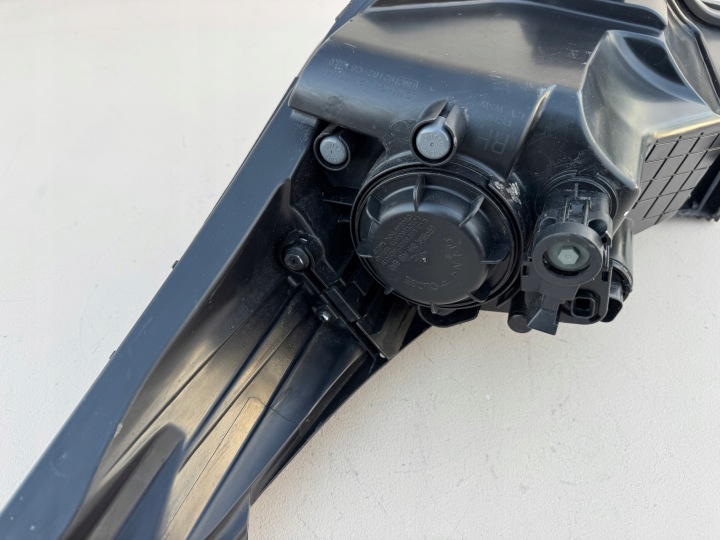 фото №15, Hyundai i20 ii 2 14-20r фара праве перед права передня 92102-c8