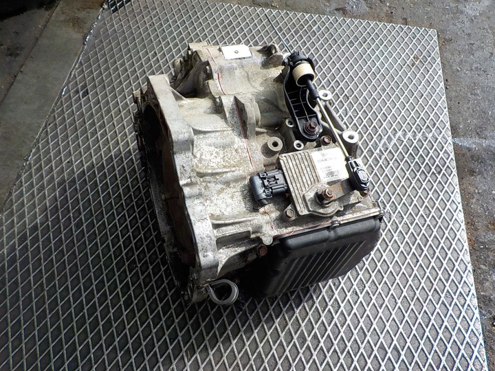 фото №4, Land rover freelander ii2.2 td4 коробка передач коробки передач 7g9n7000xa