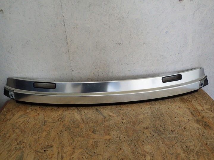 фото №1, Планка стёкла лобовой audi a5 cabrio 8f0853829j