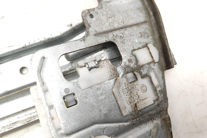 фото №7, Подъемник стекла задних правых дверь peugeot 407 6d_ 9644893680 2.0l