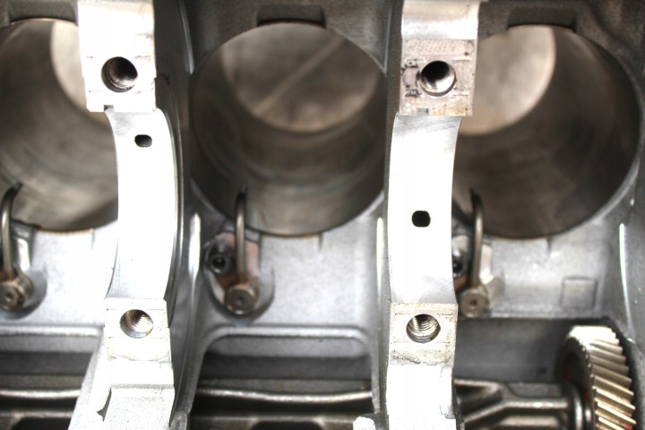 фото №16, Блок  двигуна bmw e90 e91 e81 e87 e60 2.0d n47d20a
