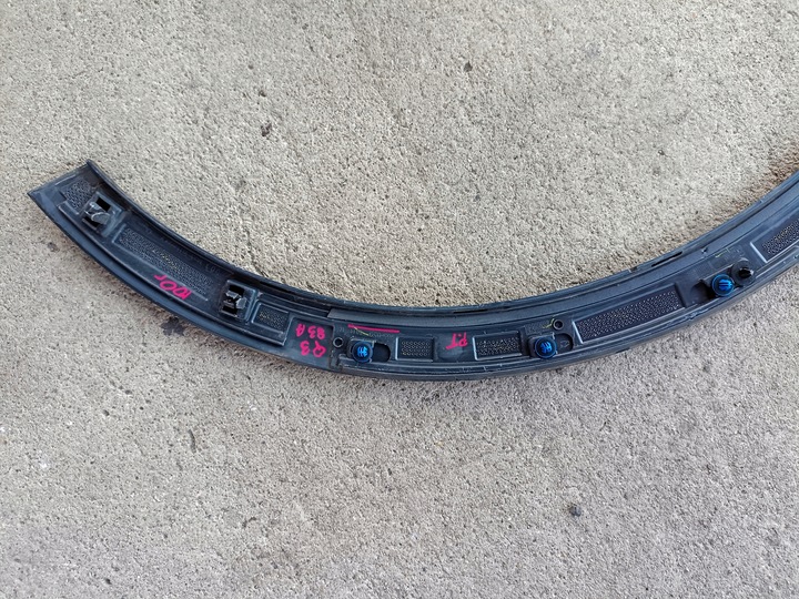 фото №7, Audi q3 83a планка накладка крыльев правые зад 965059rh4