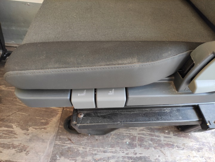 фото №9, Master iii movano b nv400 сидіння обертові kamper camper нове