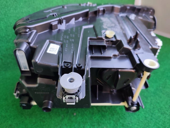 фото №9, Лампа audi q4 89a941035 повний led matrix ліва оригінальна гарна