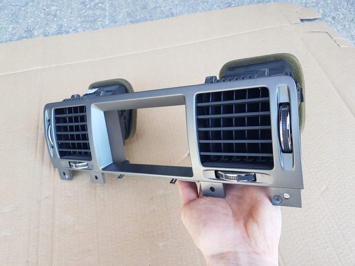 фото №9, Ґрати повітропровід середні / opel vectra c signum рестайлінг 05-08 / дуже гарний