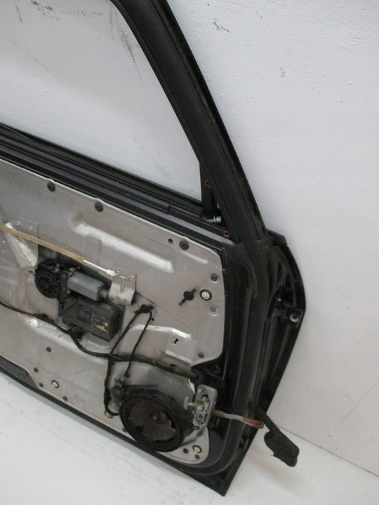 фото №8, Дверь левая передние audi a2 8z0