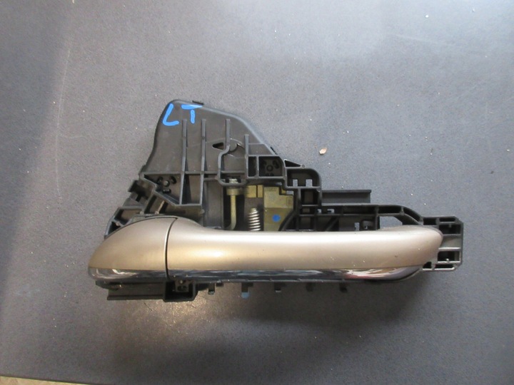 фото №1, Mercedes ml w164 ручка левый зад