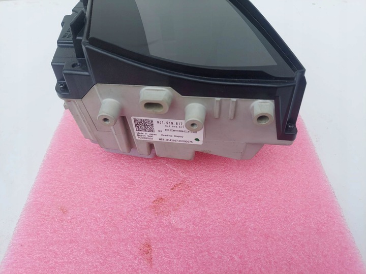 фото №5, Porsche taycan 9j1 дисплей head up